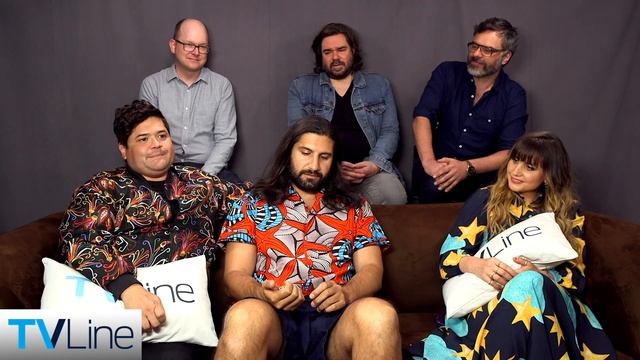 What We Do in the Shadows Cast | Comic-Con 2019 смотреть онлайн
