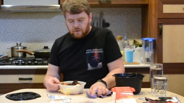 НАШЕ МНЕНИЕ О РАСХВАЛЕННОМ ЦАРСКОМ ДОШИРАКЕ из Китая ! смотреть онлайн