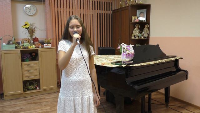 Деньмухамедова Арина, песня "Фея" смотреть онлайн