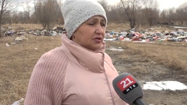 Свалки, грязь и канализационные отходы отравляют жизнь жителям п.Швейный Биробиджана смотреть онлайн
