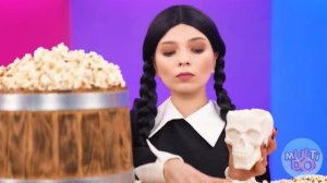 Кулинарный Челлендж: Уэнсдей Против Бабушки | Смешные Ситуации с Едой от Multi DO Challenge