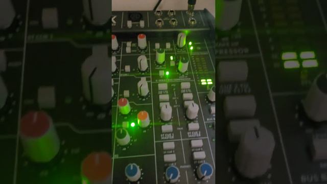 ssl big six essai review смотреть онлайн