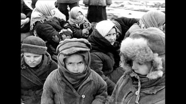Белые панамки, поют дети пгт Красная Поляна Кировской области смотреть онлайн