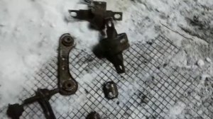 Хонда CRV замена задних саленблоков.