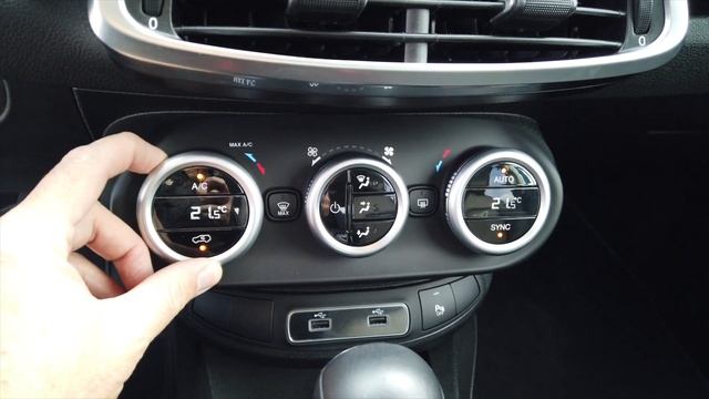 FIAT 500X 2021 / Al volante del FIAT 500X 2021 / 500x Cross / SuperMotor.Online смотреть онлайн