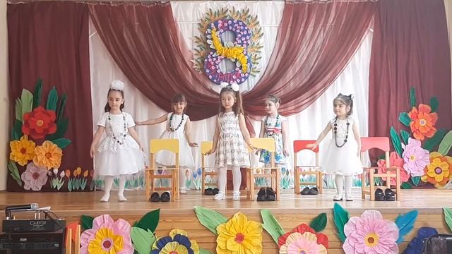 Танец на 8 март "Модница" смотреть онлайн