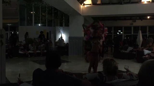 2017-12-13 Cuban Dancers (Varadero) смотреть онлайн