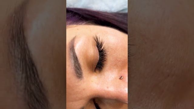 Реснички со стразами л изгиб смотреть онлайн