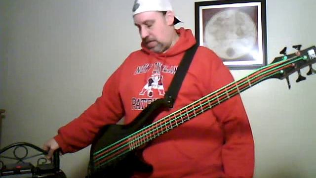 Review of Ibanez SRA-305 5 String Bass. смотреть онлайн