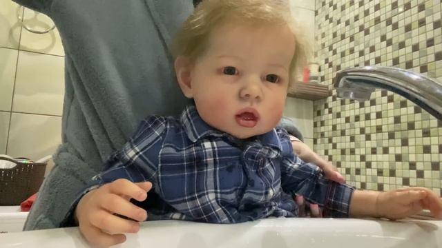 Утро с реборном Лиамом болеет ветрянкой | Лиам заболел