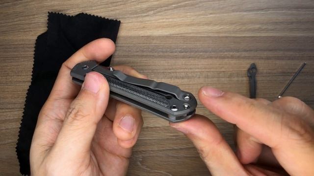 Review - After 31 days with the CRK Small Sebenza 31 смотреть онлайн