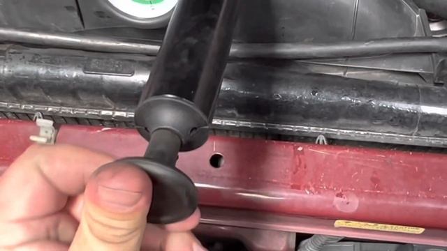 Nissan terrano R50 QD32 engine heater hose replacement смотреть онлайн
