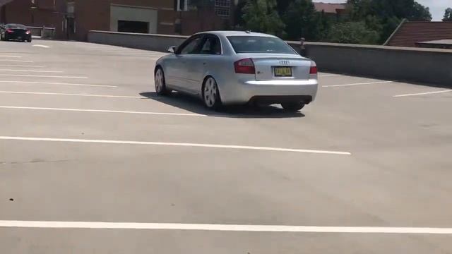 Straight piped Audi s4 смотреть онлайн