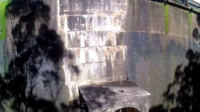 Hubsan h501s flying at an old dam also with new firmware смотреть онлайн