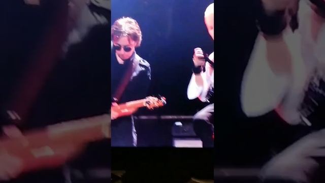 Танцы на стёклах @SHAMAN_ME смотреть онлайн