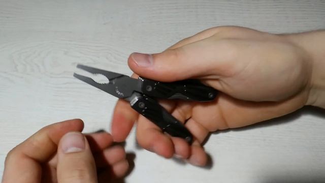 Обзор Bear Grylls Compact Multi-Tool (Gerber)