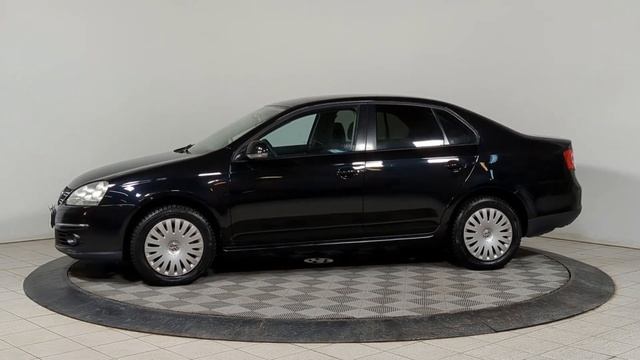 Volkswagen Jetta смотреть онлайн