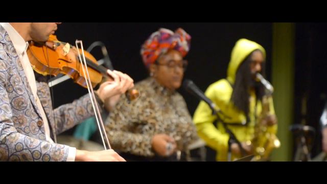 Bang Bang by Kemp and the Reyvolation смотреть онлайн