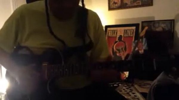 Kirk from Blues and Greys Louisville plays his '95 Gibson Night Hawk