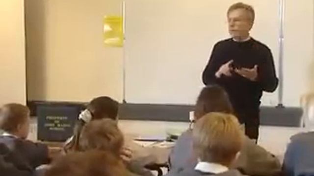 Schools in Britain 2 8 ESL video смотреть онлайн