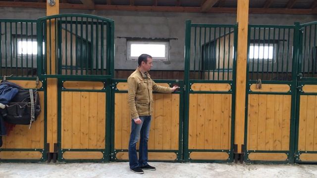 Денники для лошадей - изготовление и монтаж смотреть онлайн