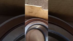 замена подшипников ступицы    SAF