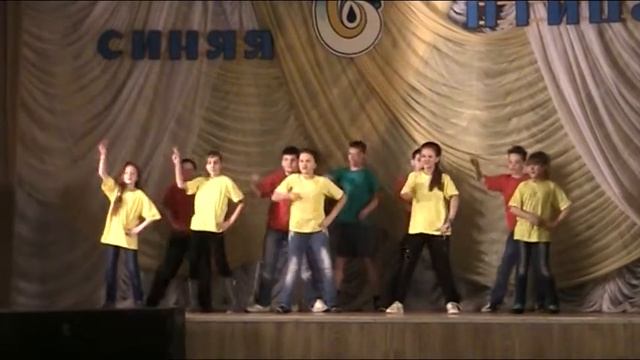 Танец нашего 8 отряда.(8отряд,Любимый ЛагерьСиняяПтица,2013год,1 Смена) смотреть онлайн