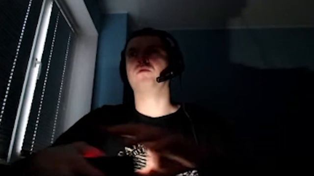 Папич пытаеться сделать хоррор атмосферу на стриме❗