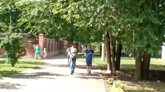 СОЦИАЛЬНЫЙ ЭКСПЕРИМЕНТ!УКРАДУТ ЛИ ТЕЛЕФОН ЛЕЖАЩИЙ НА ПОЛУ?? смотреть онлайн