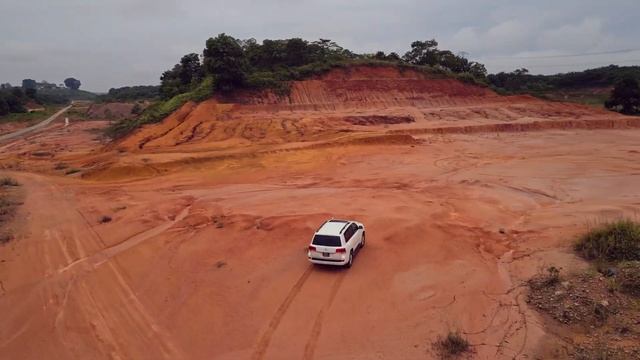 DJI Mini 3 Pro Off-Road Active Track - Toyota Land Cruiser 200 Series смотреть онлайн