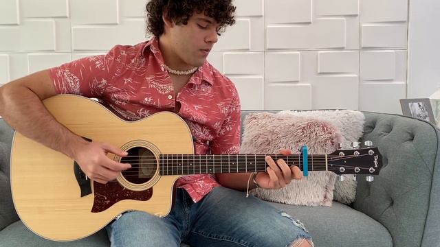 Can't Help Falling In Love - Elvis Presley (Fingerstyle Cover) смотреть онлайн