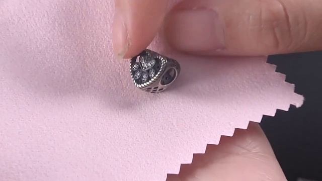 Ткань для полировки ювелирных изделий. смотреть онлайн