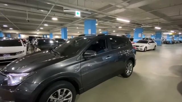Toyota RAV 4 hybrid 04/2017 смотреть онлайн