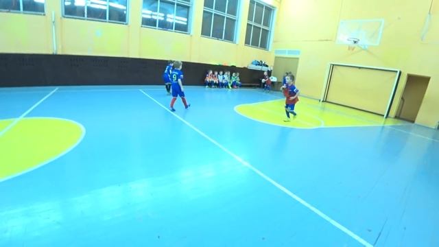 Турнир: "До гола"= младшие (САМАЯ ЭМОЦИОНАЛЬНАЯ РЕАКЦИЯ НА ОБЫЧНОЙ ТРЕНИРОВКЕ ЗА ВСЮ ИСТОРИЮ) смотреть онлайн