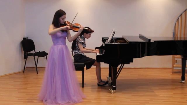 Anastasia Chugainova - Introduction and Tarantella (P. Sarasate) смотреть онлайн
