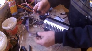 Подключить самую дешевую китайскую автомагнитолу 2din 7дюймов с камерой заднего вида.