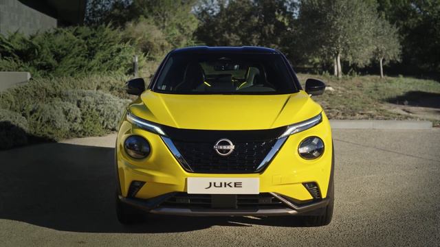 New 2024 Nissan Juke N-Sport Small Coupe Crossover SUV смотреть онлайн