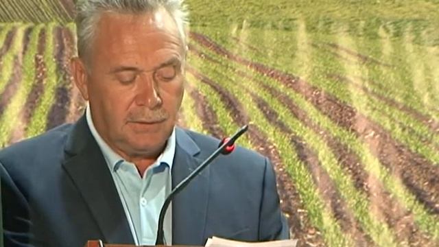 21 район Курской области включился в сбор зерновых смотреть онлайн