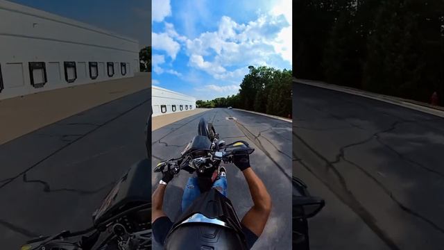 HOW to SLIDE DOWN A BLOCK! Wheelie! смотреть онлайн
