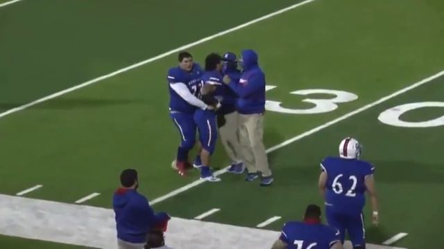 Player Attacks Ref in Texas High School Football Game | 2020 смотреть онлайн