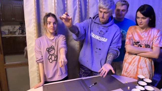 Евтушенко в гостях у Булочки и Злого смотреть онлайн