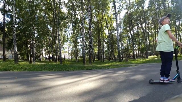 SCOOT / ПОСТАВИЛ ВИП / СТРИТ И ПАРК смотреть онлайн