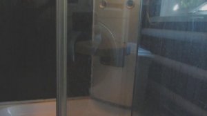 Как ЛЕГКО ОТМЫТЬ ДУШЕВУЮ КАБИНУ от белого налета (известкового). Чем МЫТЬ СТЕКЛА? Супер средство!!!