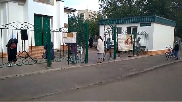 Как проходит служба в астраханской церкви "Юго-Восток-2" в условиях самоизоляции смотреть онлайн