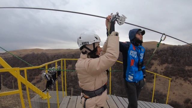 Медовые водопады, зиплайн, гора кольцо, рим гора, северный кавказ смотреть онлайн