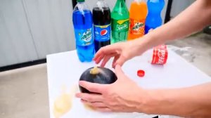 Супер эксперимент: Кока-Кола и Ментос vs Стиральная машина.