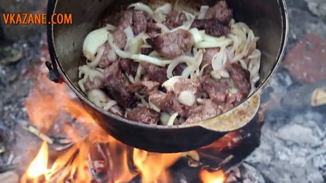 Азу с солеными огурцами в казане | Azu VKAZANE смотреть онлайн