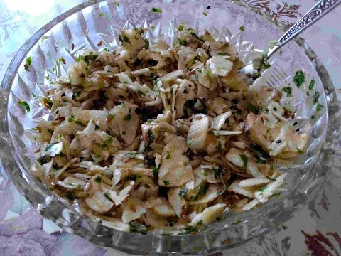 Полезный и самый ранний салат из вашего огорода.