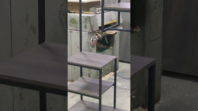 Стеллаж в стиле лофт