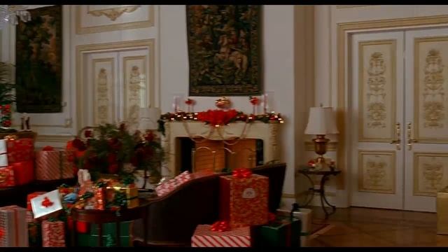 Home Alone 2: Lost In New York (1992) - Christmas Day At The Plaza Hotel